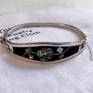 Silver bracelet with black & shell insets
